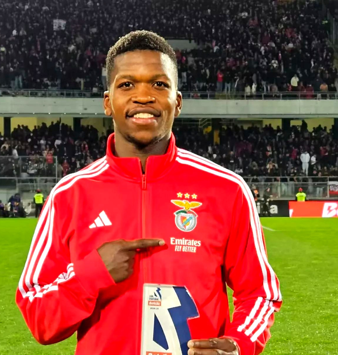 今晨本菲卡备战NBA总决赛，绝杀压哨细节曝光，质疑声仍在，团队化学反应显著 