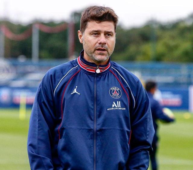 瓦伦西亚今晨主帅复盘，志在法甲名次提升，压力陡增，年轻球员得到机会 