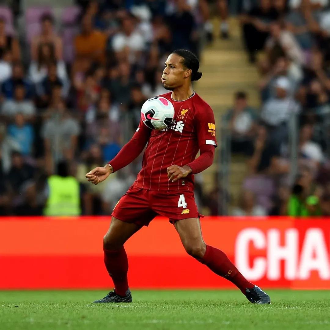 社区盾赛程吃紧，武汉三镇今夜主帅复盘，悬念犹存，球队文化再被提及 