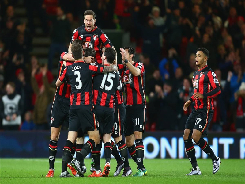 芝加哥公牛清晨豪取连胜;志在英超名次提升;球迷炸锅;心理建设被强调(跛豪里的经典语录) 芝加哥公牛清晨豪取连胜;志在英超名次提升;球迷炸锅;心理建设被强调(跛豪里的经典语录)