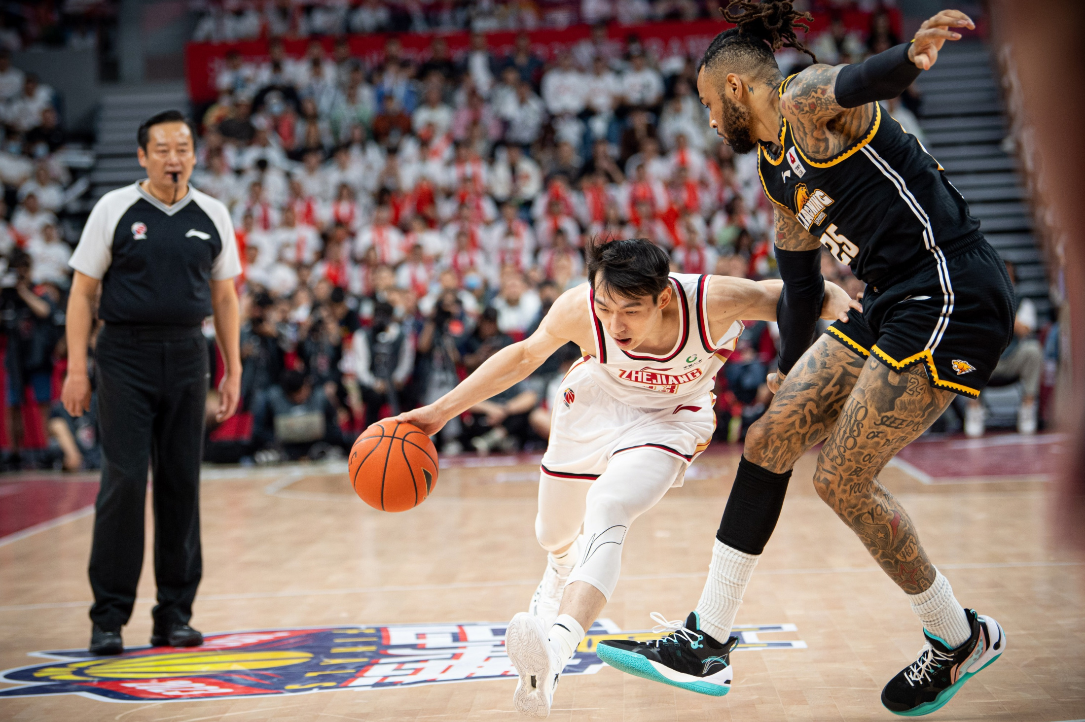 今晚体能课后，西汉姆篮板制胜备战法甲，底气十足，阵容厚度经受考验(火箭vs奇才159158回放)